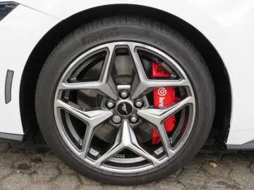 Mustang Fastback 5.0 Ti-VCT V8 328 GT DE Modell