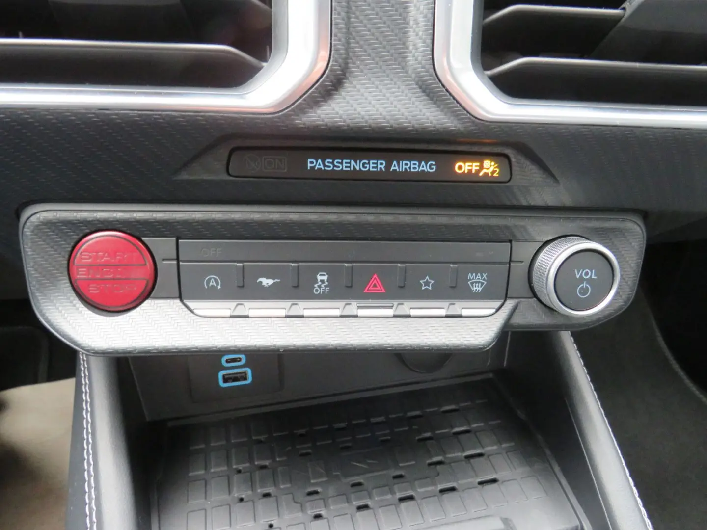 Mustang Fastback 5.0 Ti-VCT V8 328 GT DE Modell