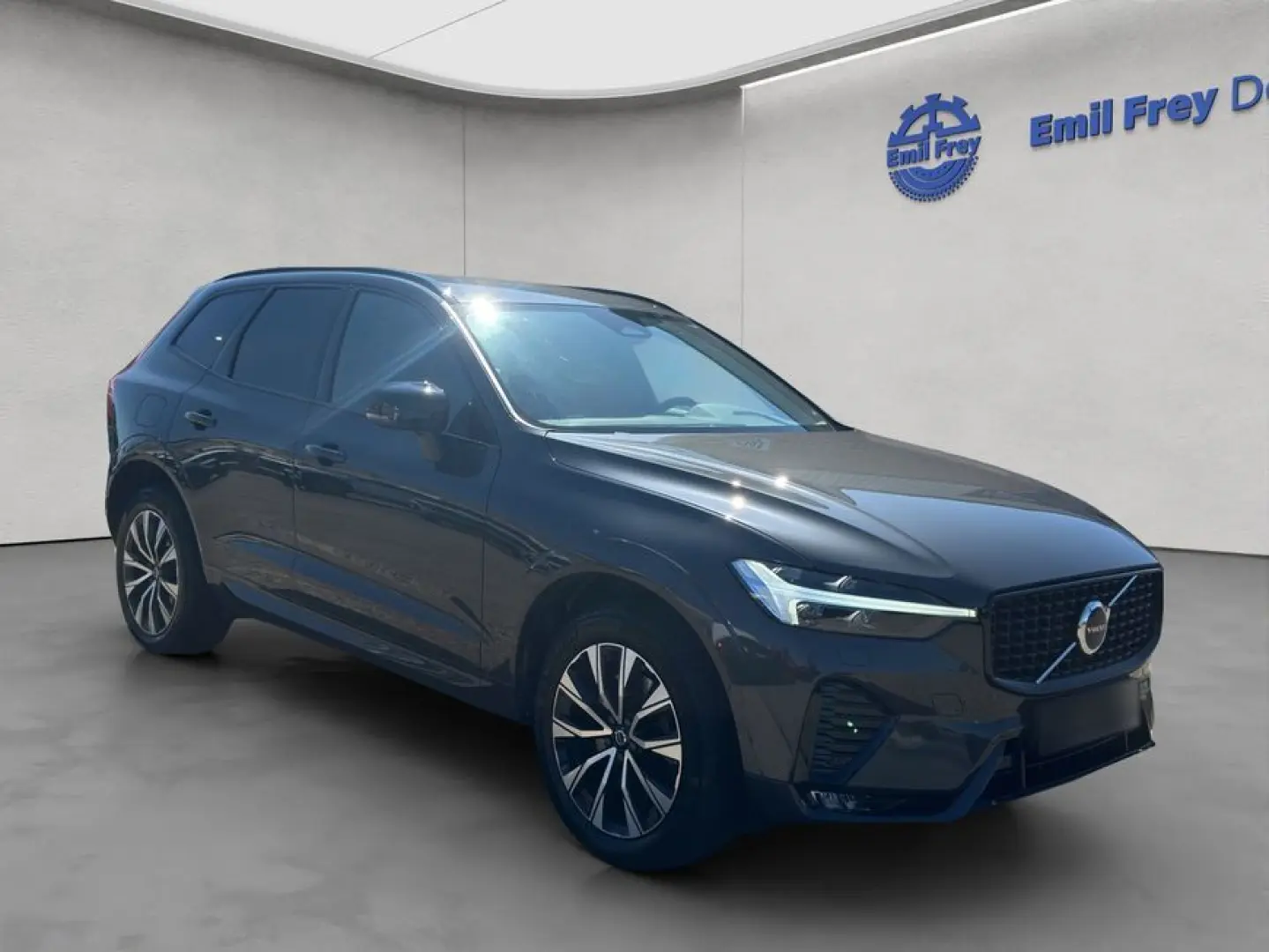 XC60 B4 AWD Plus-Dark Aut PilotAssist BLIS Leder