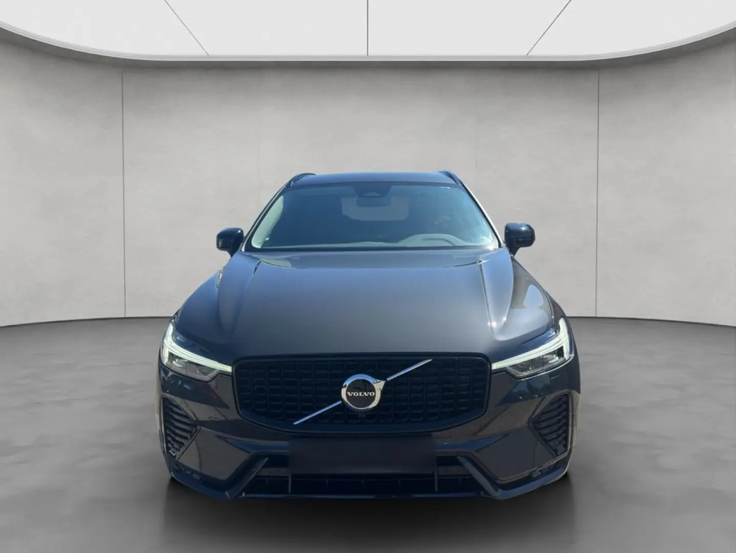 XC60 B4 AWD Plus-Dark Aut PilotAssist BLIS Leder