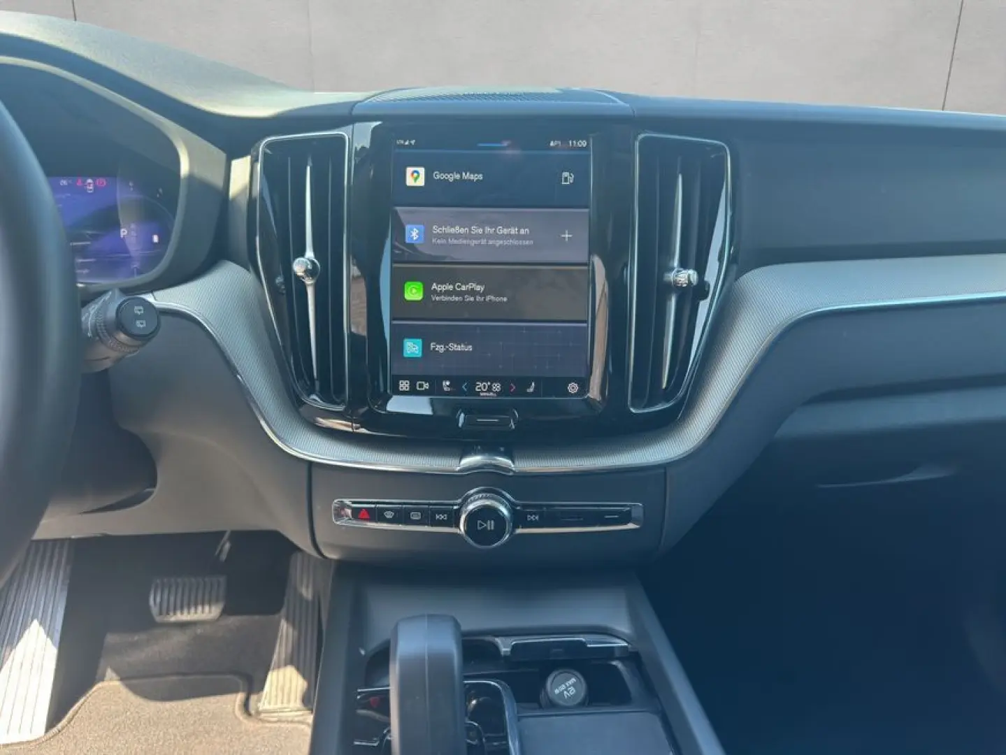 XC60 B4 AWD Plus-Dark Aut PilotAssist BLIS Leder