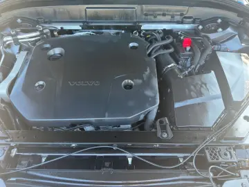 XC60 B4 AWD Plus-Dark Aut PilotAssist BLIS Leder