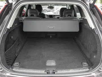 XC60 B4 AWD Plus Dark MATRIX ACC