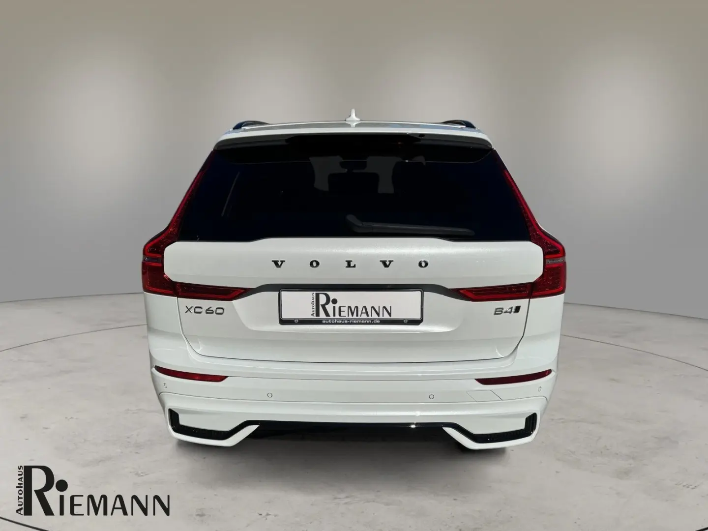 XC60 B4 Diesel Ultimate Dark   Business-Paket Pr