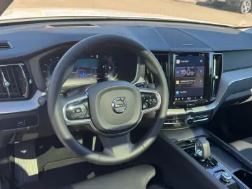 XC60 B4 Diesel Ultimate Dark   Business-Paket Pr