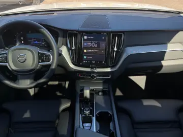 XC60 B4 Diesel Ultimate Dark   Business-Paket Pr