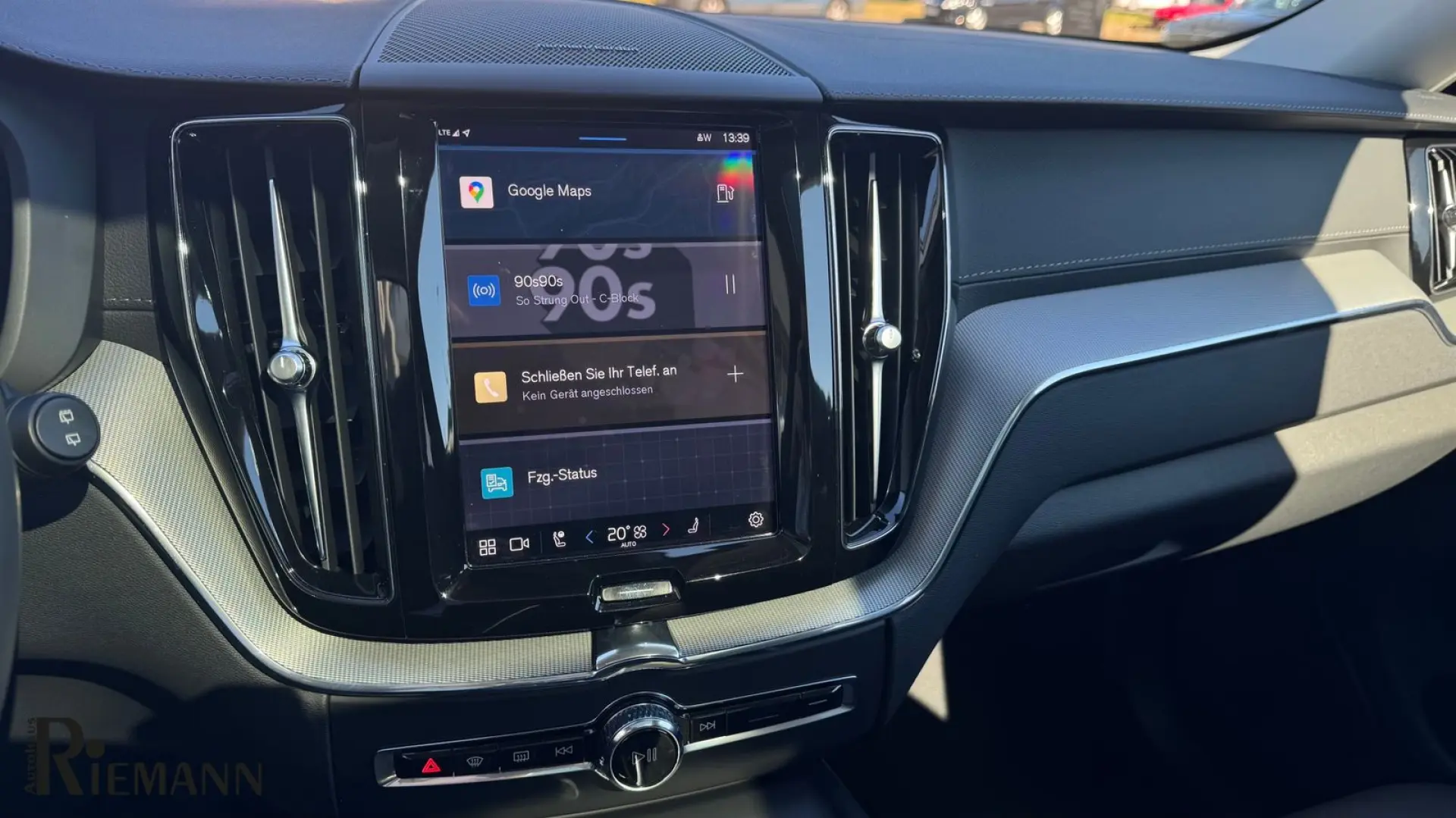 XC60 B4 Diesel Ultimate Dark   Business-Paket Pr