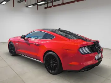 Mustang GT  PREMIUM 2