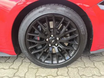 Mustang GT  PREMIUM 2