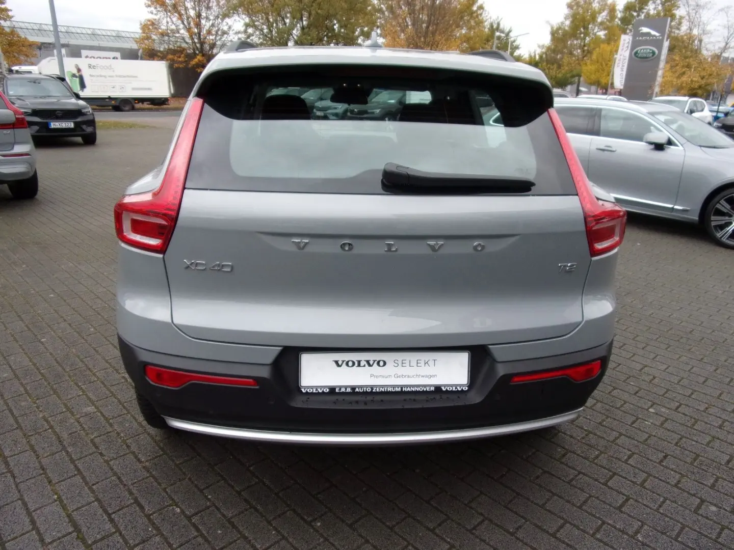 XC 40 T2 Essential 2WD Camera