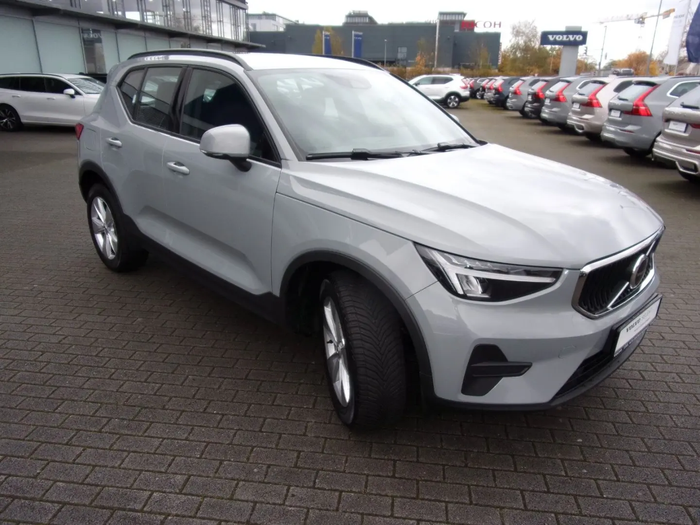 XC 40 T2 Essential 2WD Camera