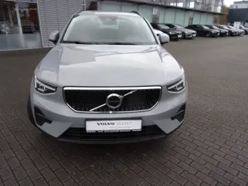 XC 40 T2 Essential 2WD Camera