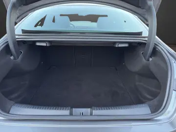 CLA 180 d COUPE AMG 7G-DCT LED NAV CAM SHZ AMB