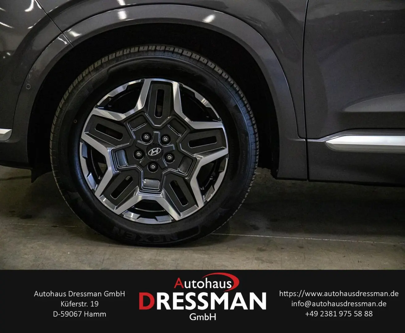 SANTA FE Signature Plug-In 4WD LED KRELL HEAD-UP