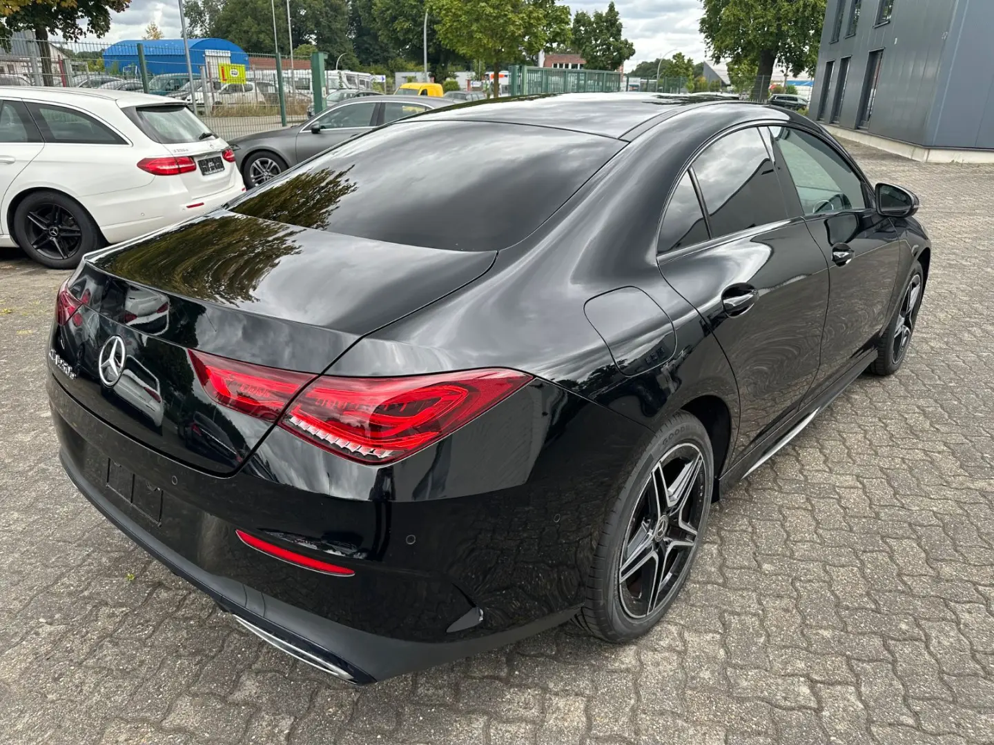 CLA 250 e DCT AMG Line LED Kamera Night Paket