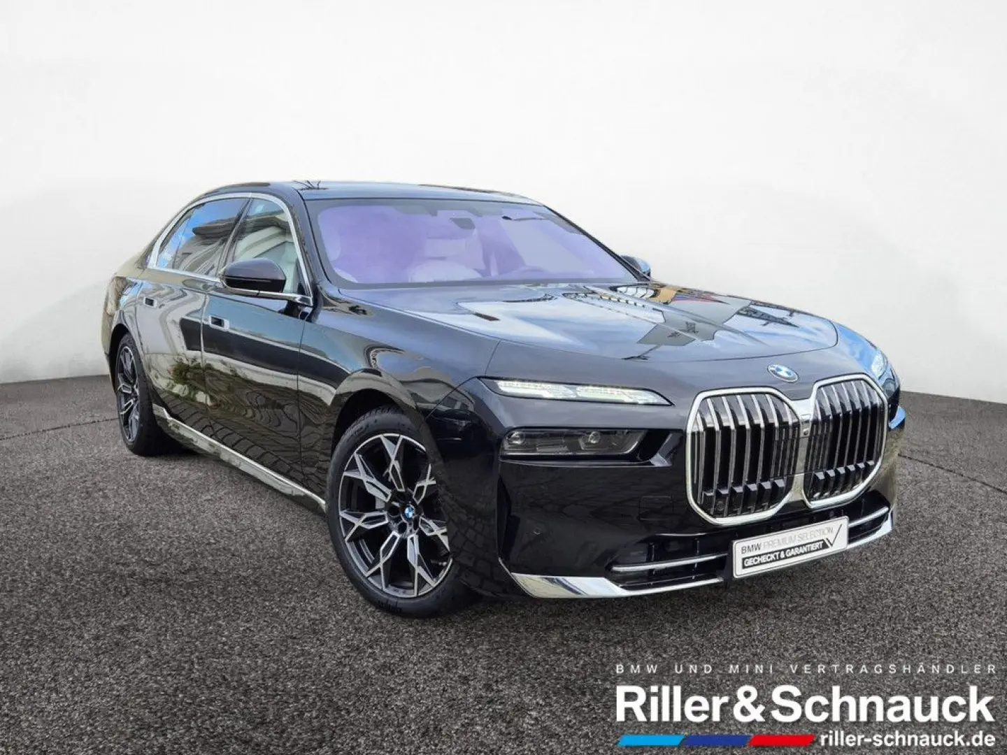 740d xDrive TV AUTOMATC DOORS LOUNGE SEATING