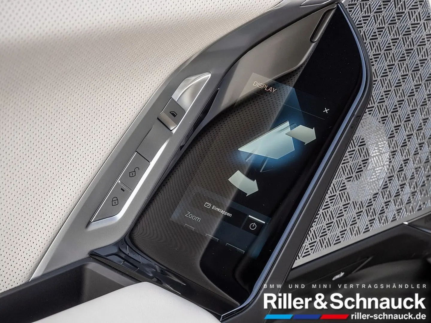 740d xDrive TV AUTOMATC DOORS LOUNGE SEATING