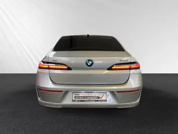 750e xDrive SkyLounge Automatiktüren DA&PAProf.