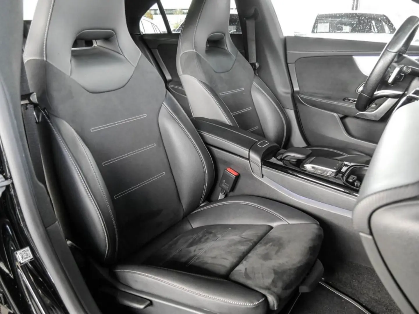 CLA 250e AMG NIGHT LED NAVI KLIMA SHZ TEMP 18''L