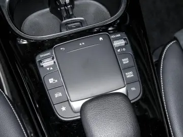 CLA 250e AMG NIGHT LED NAVI KLIMA SHZ TEMP 18''L