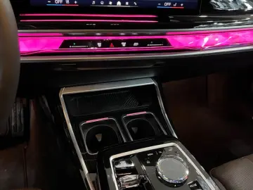 740 d xD  M-Sport B&W Fond TV Kristall A-Türen