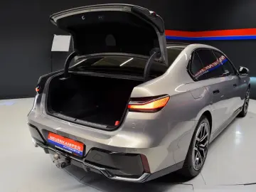 740d xDrive M Sport Sky-Lounge AHK Standheizung