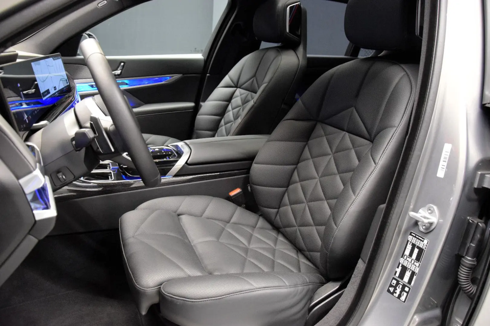 740d xDrive M Sport Sky-Lounge AHK Standheizung