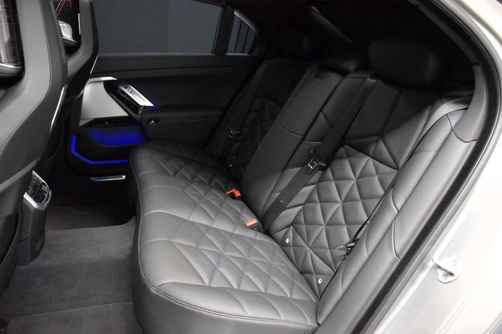 740d xDrive M Sport Sky-Lounge AHK Standheizung