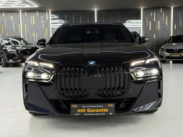 740 d xDrive M Sport PRO SKY-LOUNGE WERKGARANTIE