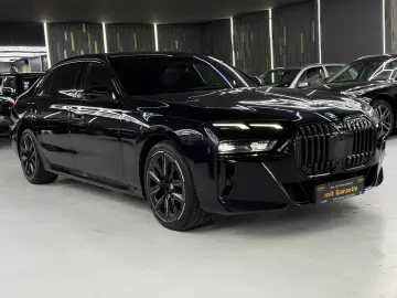 740 d xDrive M Sport PRO SKY-LOUNGE WERKGARANTIE