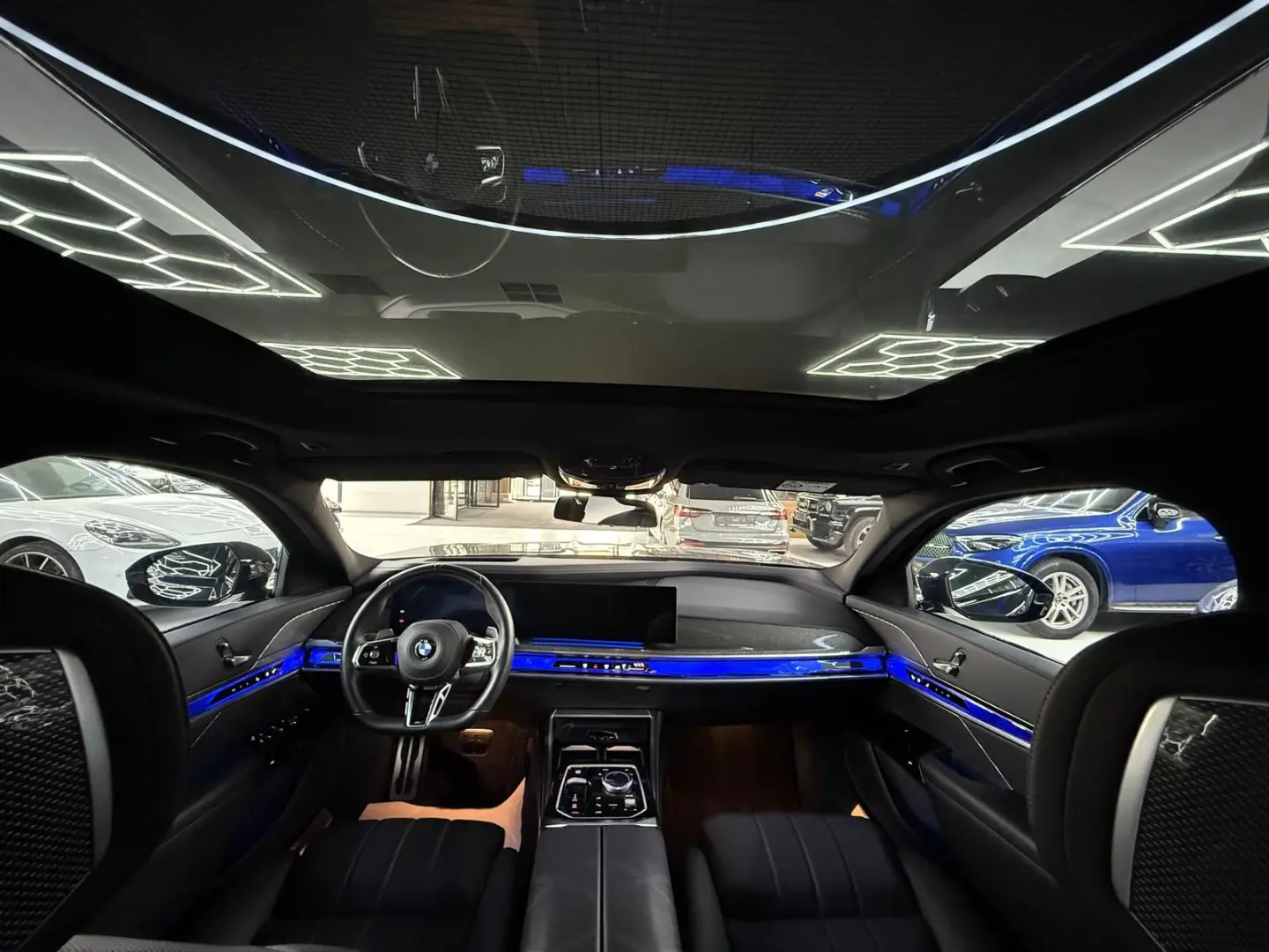 740 d xDrive M Sport PRO SKY-LOUNGE WERKGARANTIE