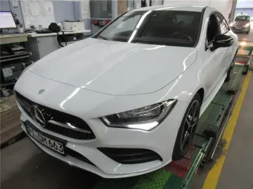 CLA 220d 8G AMG NAVI LEDER DAB SHZ AHK