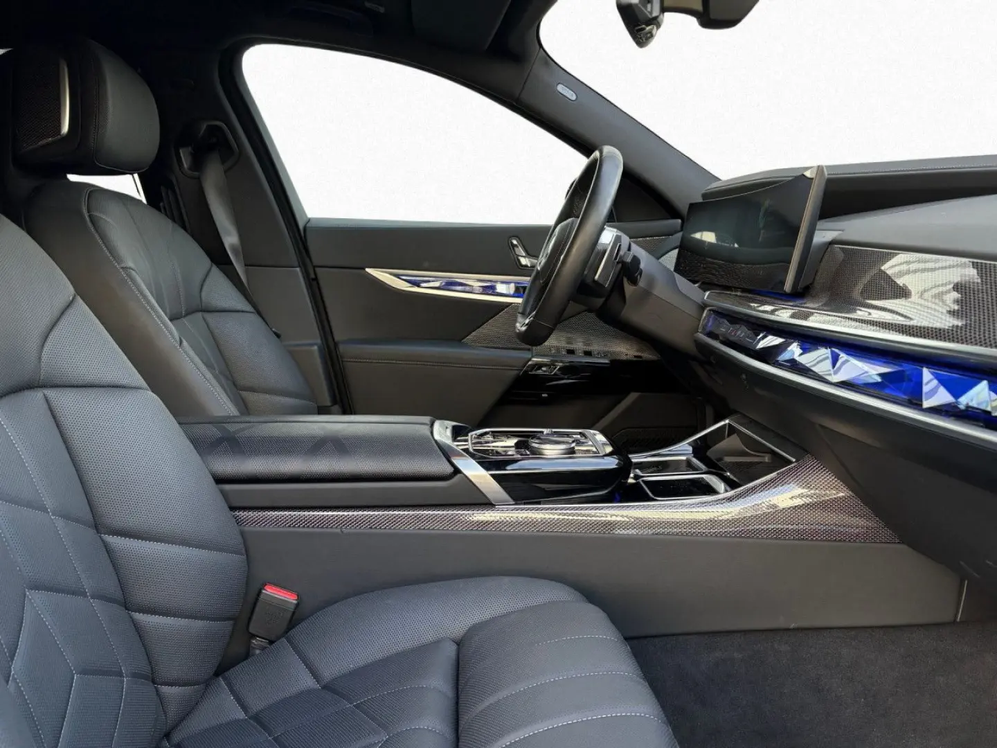 740d xDrive M Sport Pro Leder DA PA-Prof B&W 21