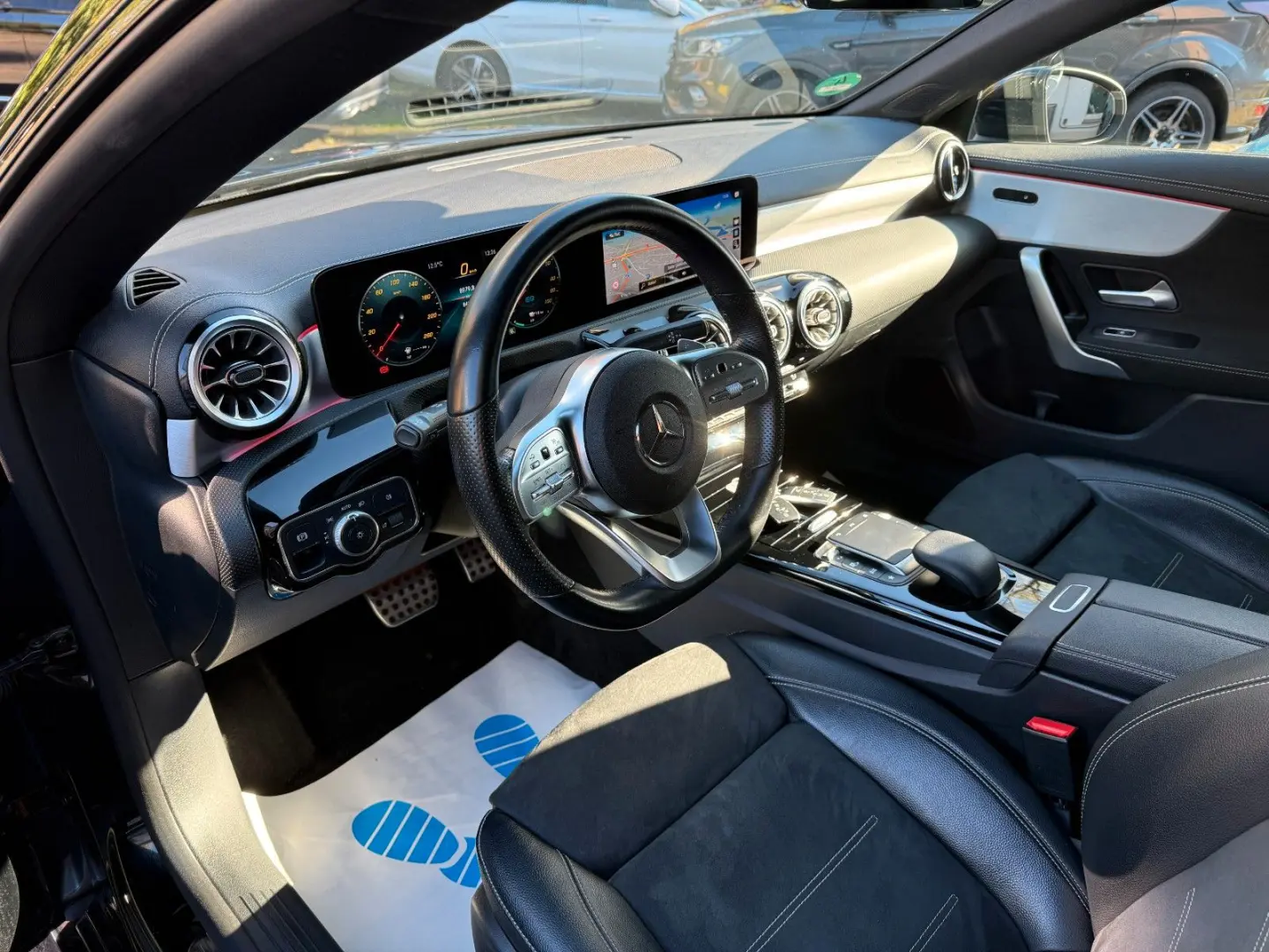 CLA 250e AMG-LINE ACC SPURHALTE LED NIGHT-PAKET