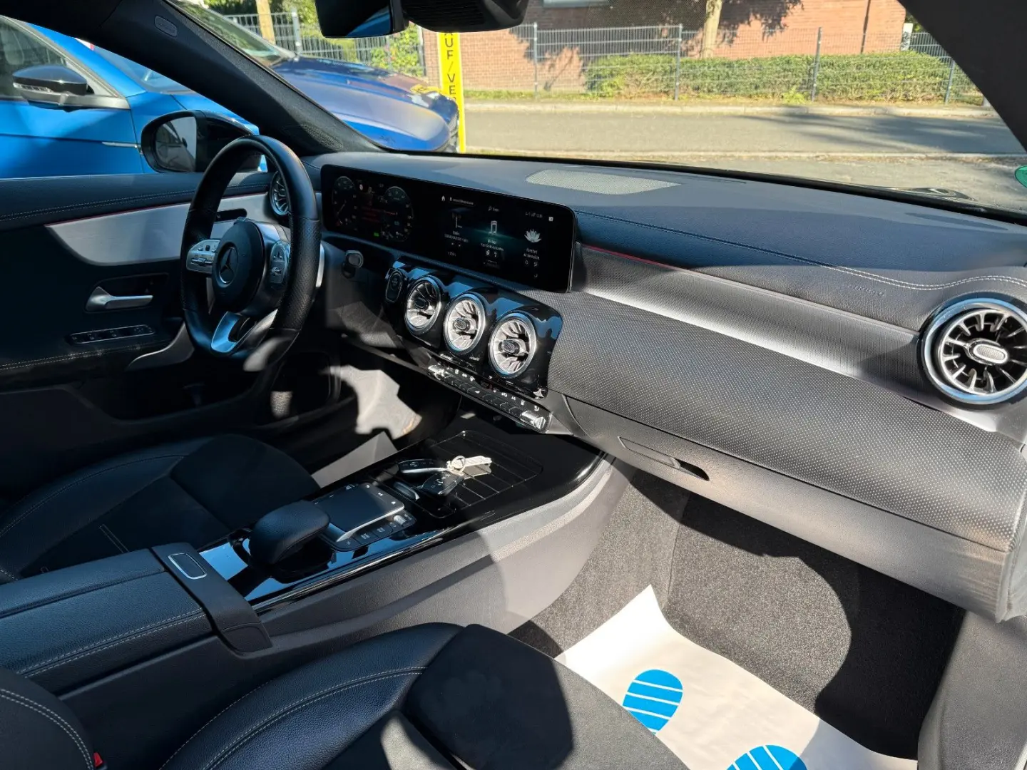 CLA 250e AMG-LINE ACC SPURHALTE LED NIGHT-PAKET