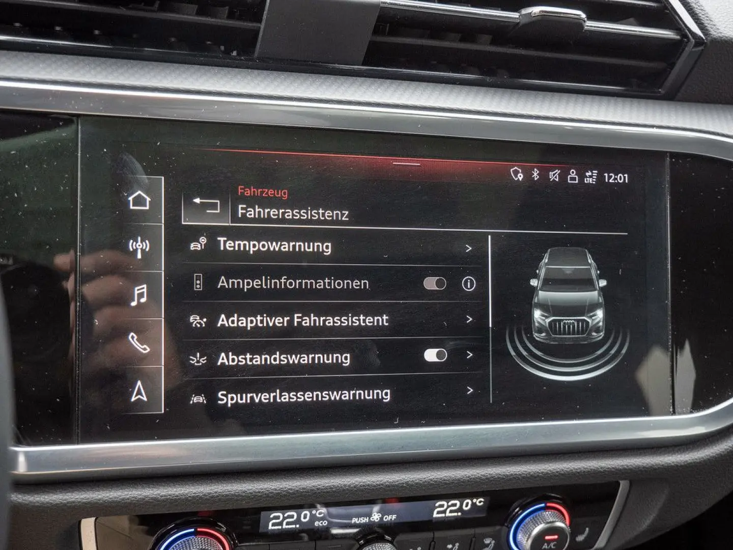 Q3 35 TDI advanced KAMERA NAVI AHK ACC LED PANO