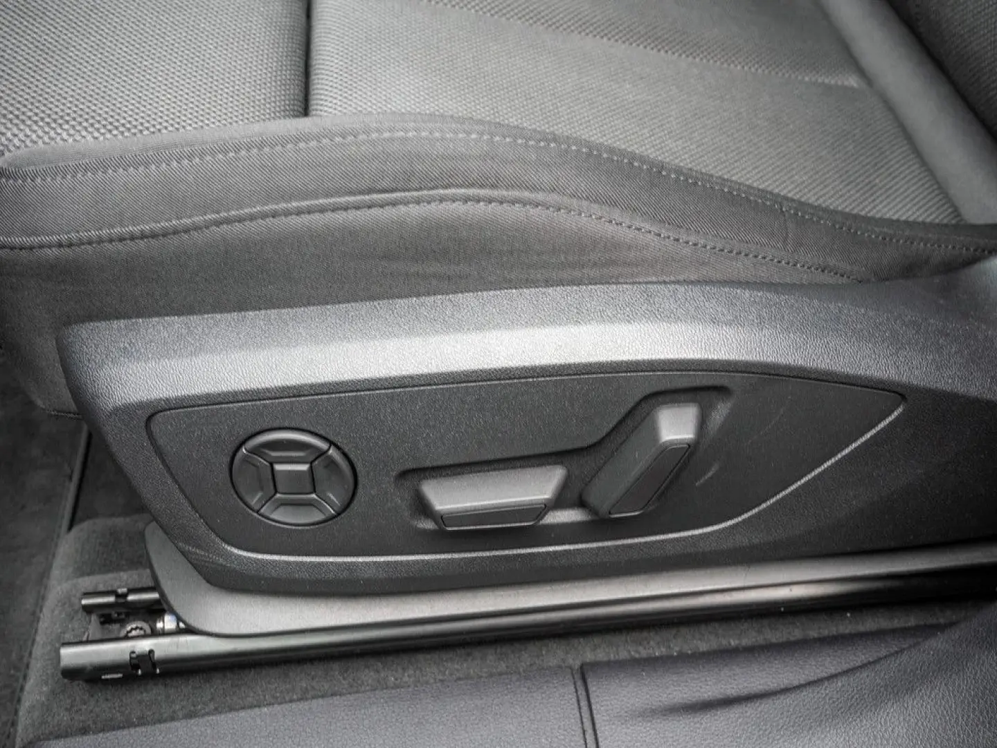 Q3 35 TDI advanced KAMERA NAVI AHK ACC LED PANO