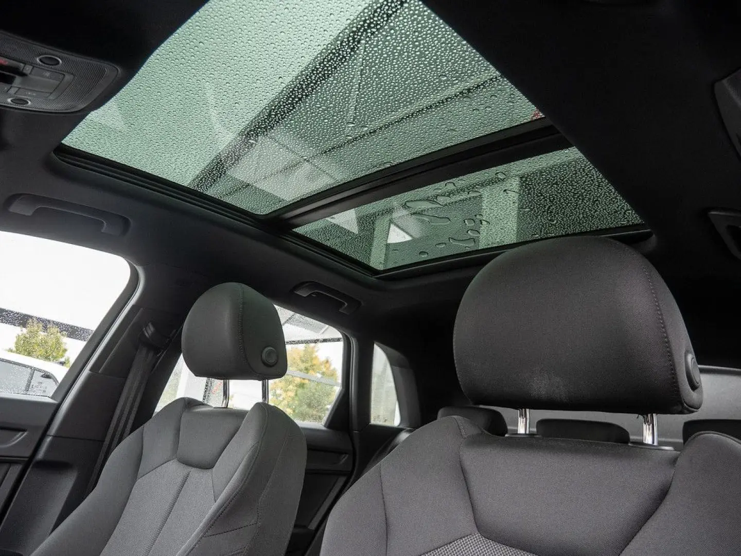 Q3 35 TDI advanced KAMERA NAVI AHK ACC LED PANO