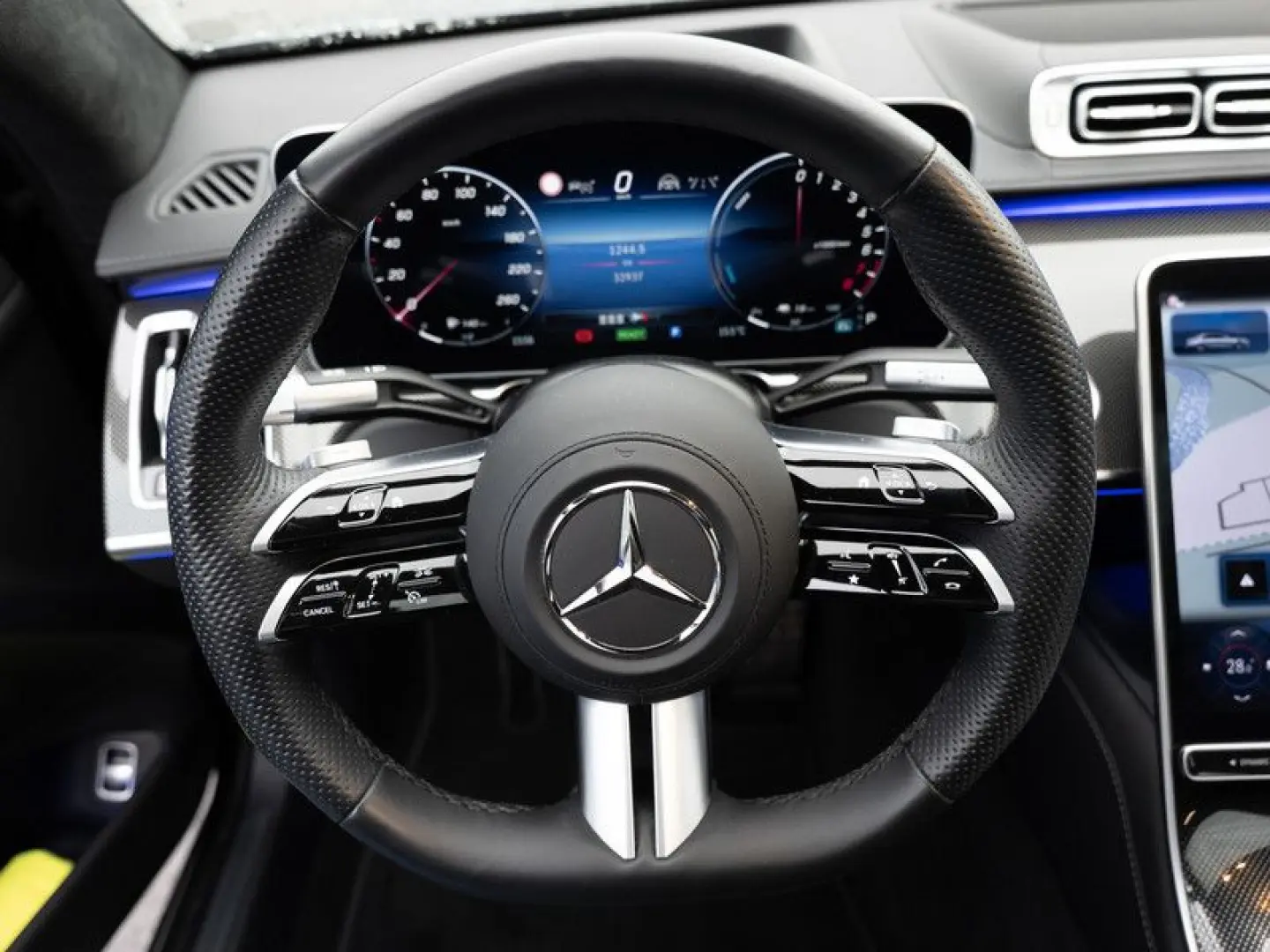 S 580 e AMG-Sport Exklusiv Pano Sitzklima TV 360
