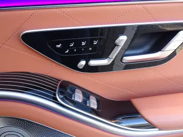 S 450 d long 4M AMG 4xMassage Chauffeur 4xTV Nig