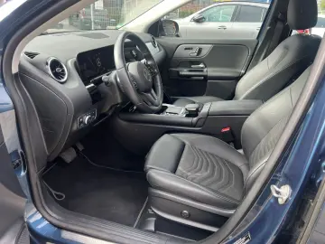 GLA 200 4Matic MBUX LED RCAM AHK