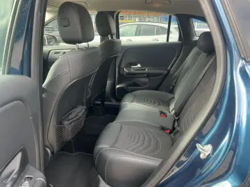 GLA 200 4Matic MBUX LED RCAM AHK