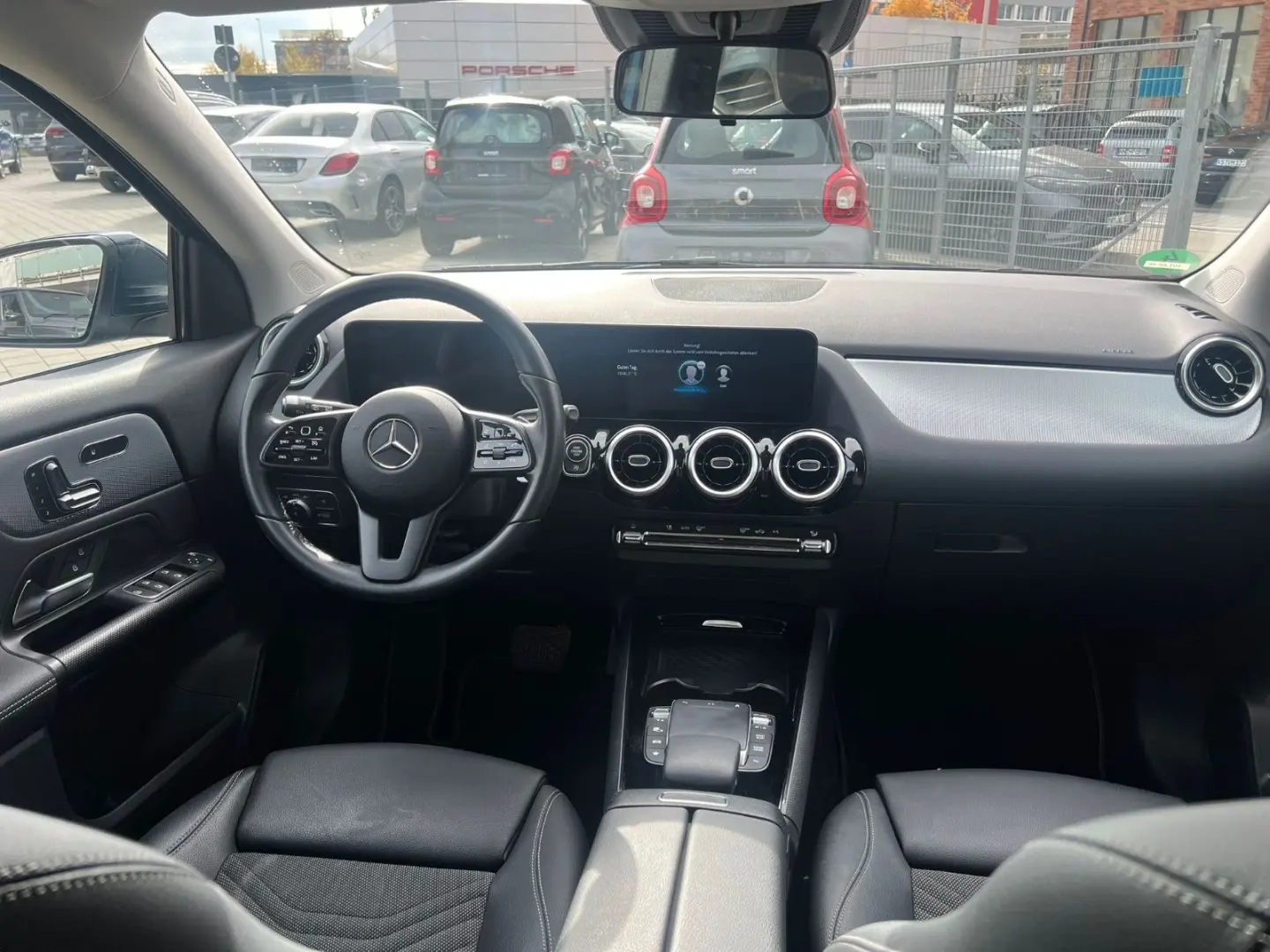 GLA 200 4Matic MBUX LED RCAM AHK