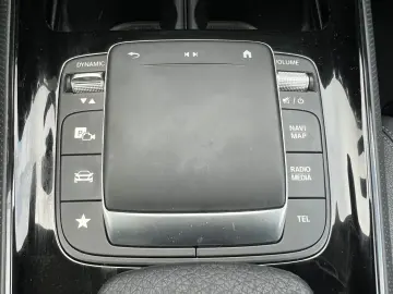 GLA 200 4Matic MBUX LED RCAM AHK