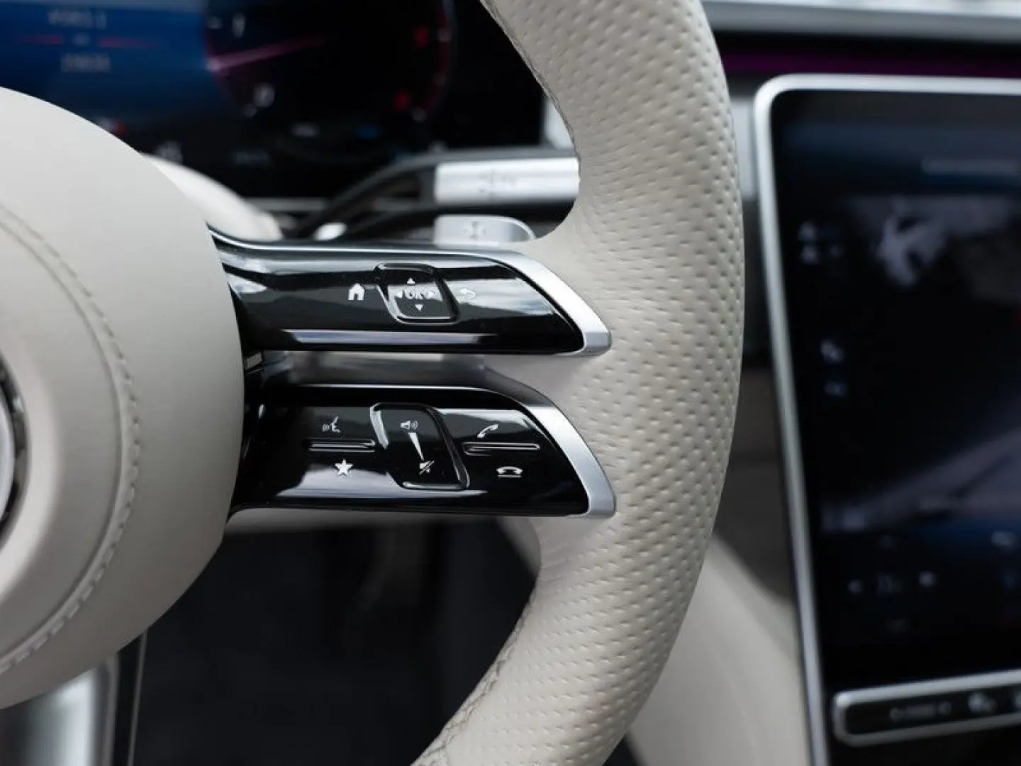 S 450 d 4M L AMG-Sport Pano Night HUD DIGIT