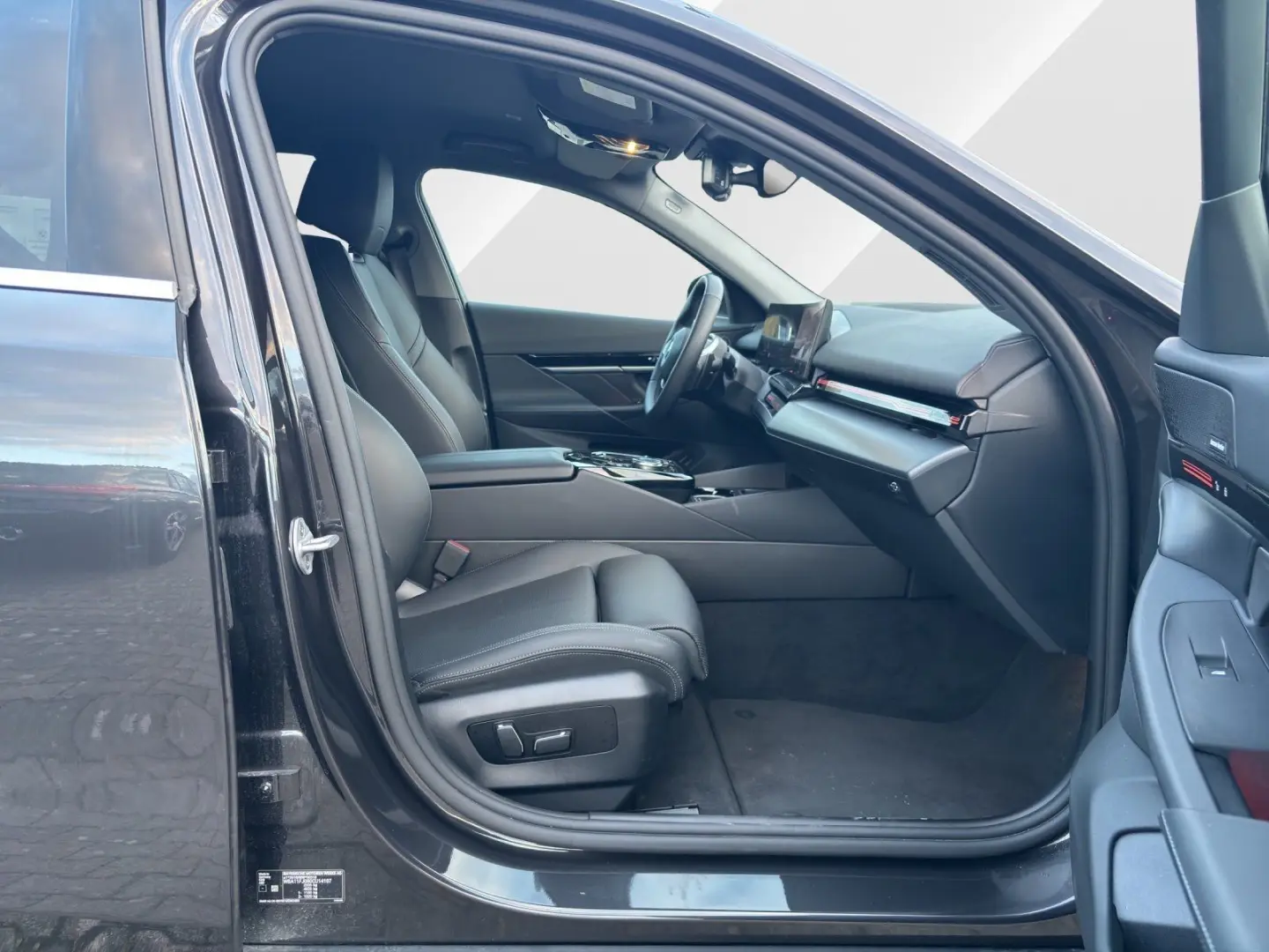 520i Limousine   360 Kam   HarmanK   Memory   4-