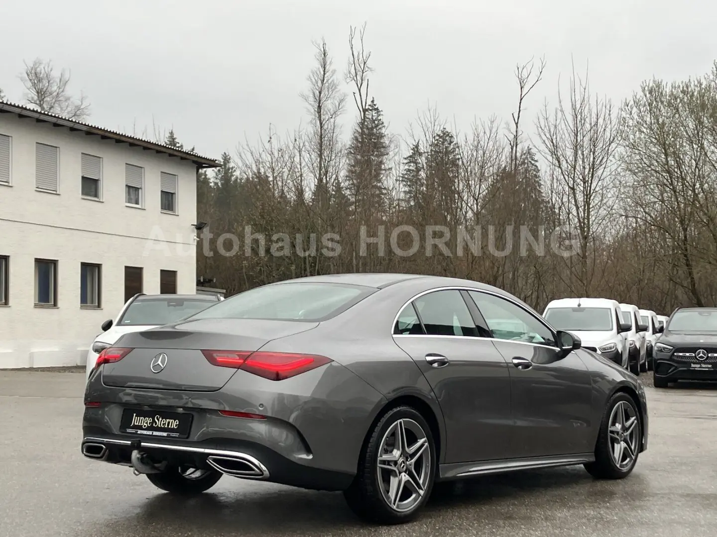 CLA 200 AMG PREMIUM AHK KAMERA KEYLESS LED APPLE