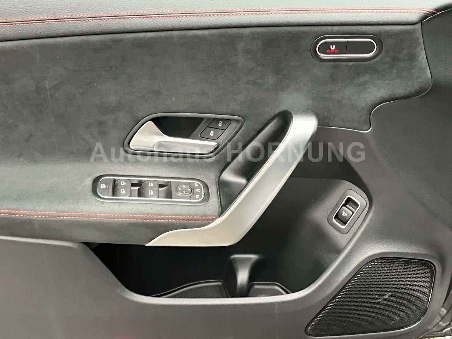 CLA 200 AMG PREMIUM AHK KAMERA KEYLESS LED APPLE