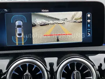 CLA 200 AMG PREMIUM AHK KAMERA KEYLESS LED APPLE