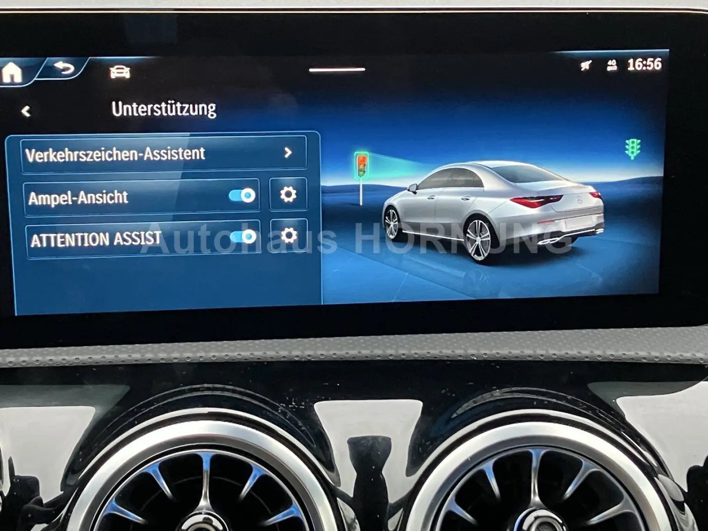 CLA 200 AMG PREMIUM AHK KAMERA KEYLESS LED APPLE